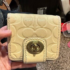 Coach Cream Patent Signature Turnlock Card Holder